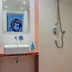 Design Art 公寓